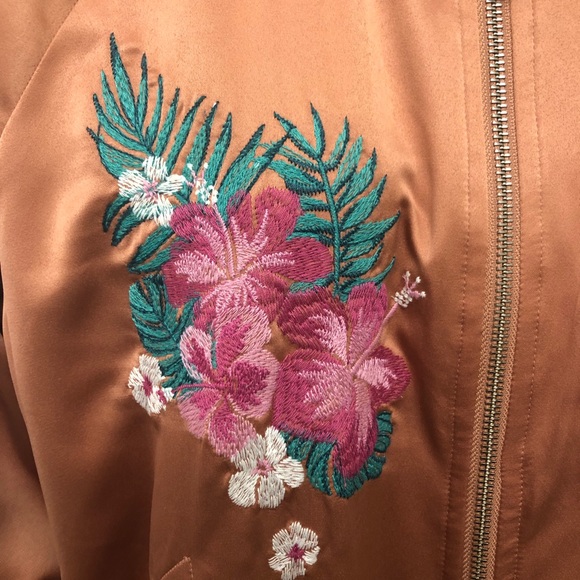 Jacket - Picture 2 of 3